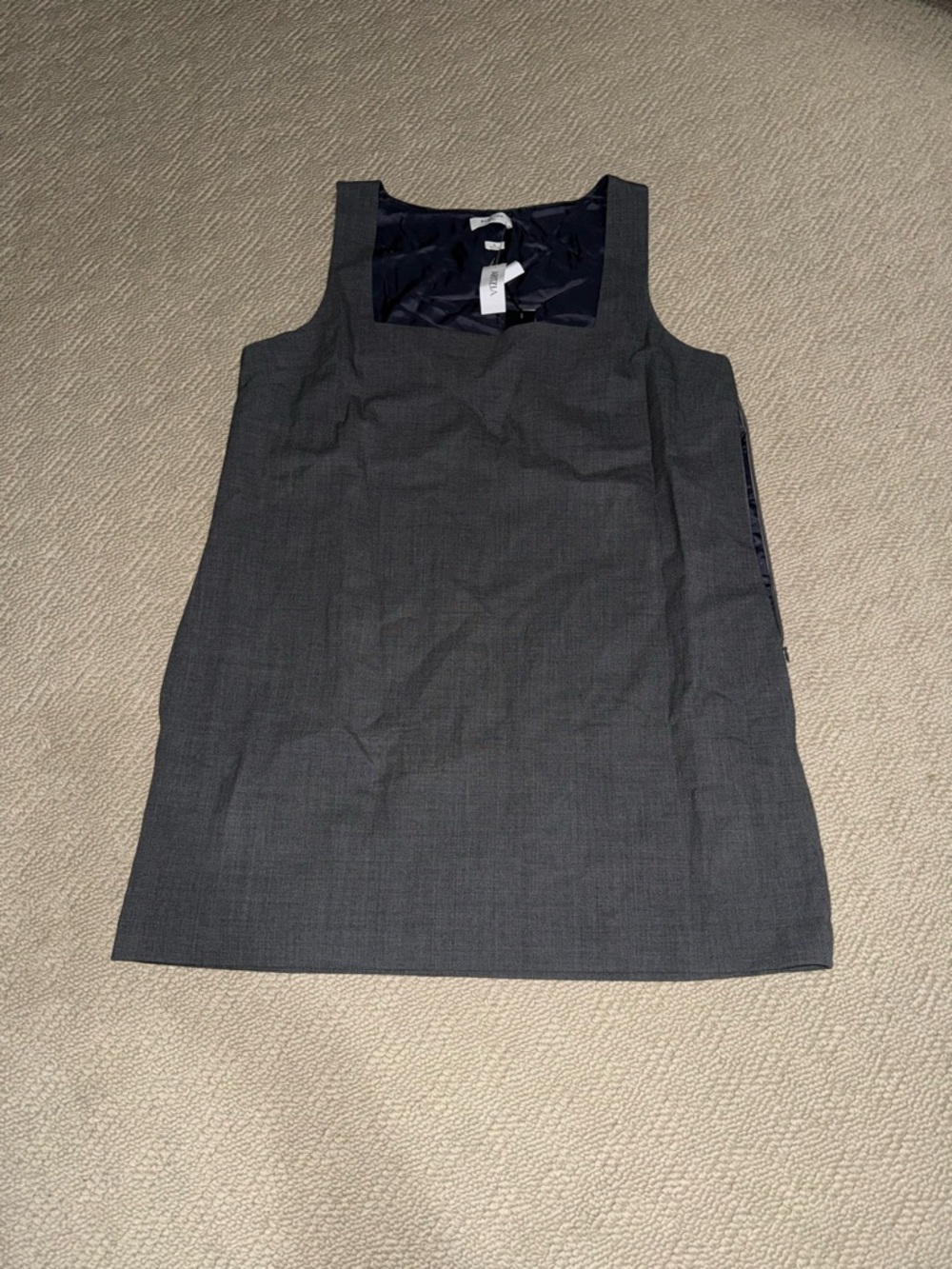 Babaton Heather Gray Sleeveless Square-Neck Shift Dress
